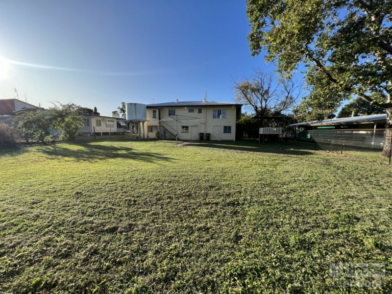 27 Douglass Street, Clermont QLD 4721