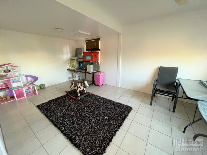 11 Palmer Court, Clermont QLD 4721