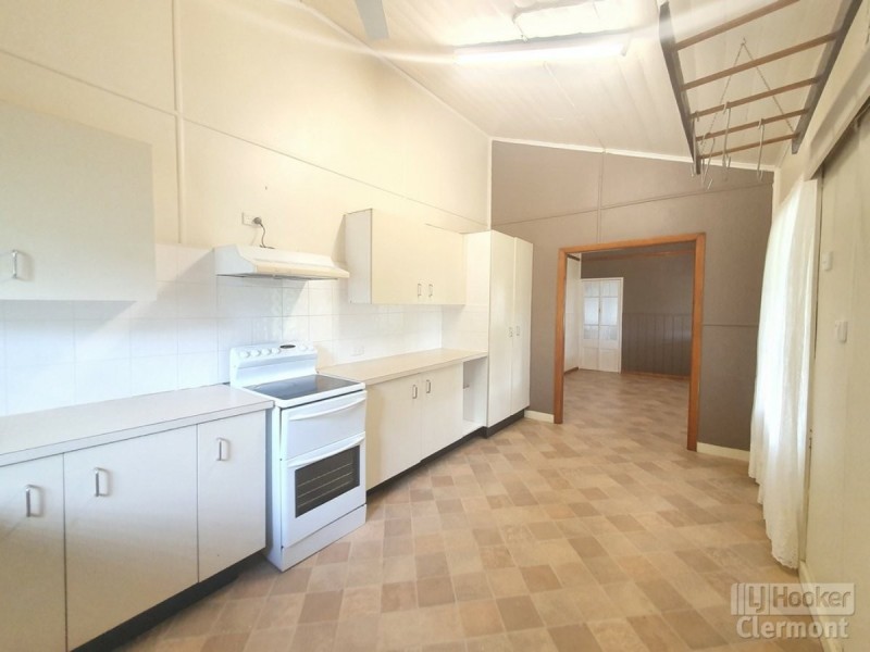 18 Sirius Street, Clermont QLD 4721