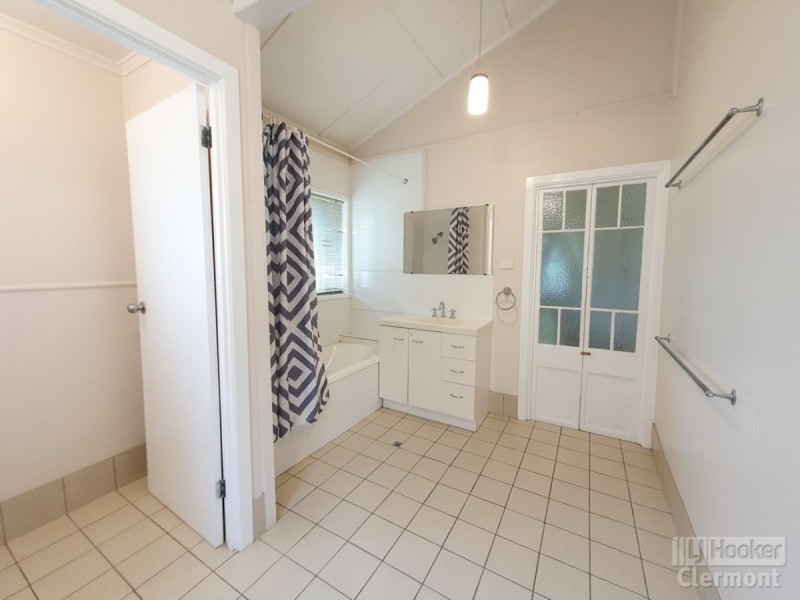 18 Sirius Street, Clermont QLD 4721