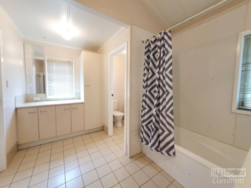 18 Sirius Street, Clermont QLD 4721