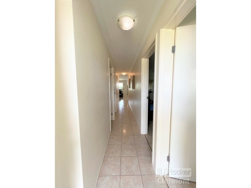 66 Daintree Street, Clermont QLD 4721