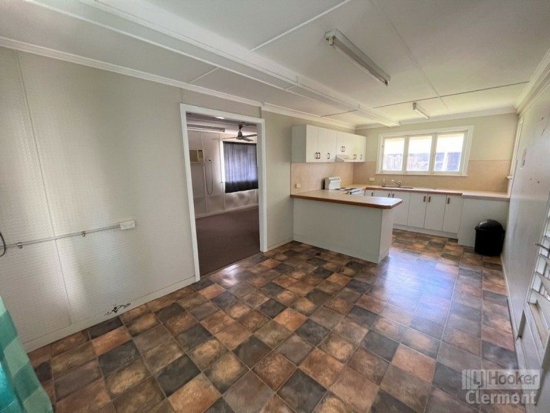 49 Jellicoe Street, Clermont QLD 4721