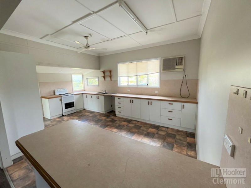 49 Jellicoe Street, Clermont QLD 4721