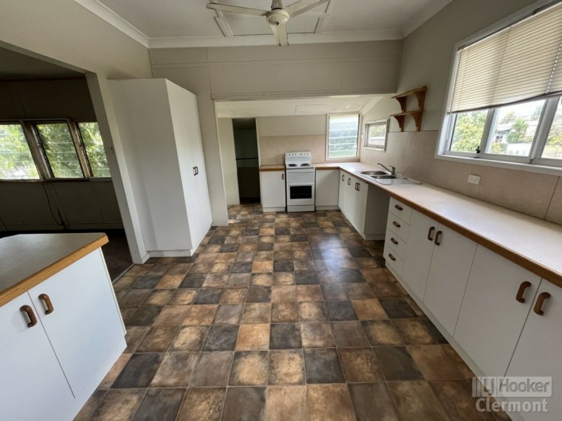 49 Jellicoe Street, Clermont QLD 4721