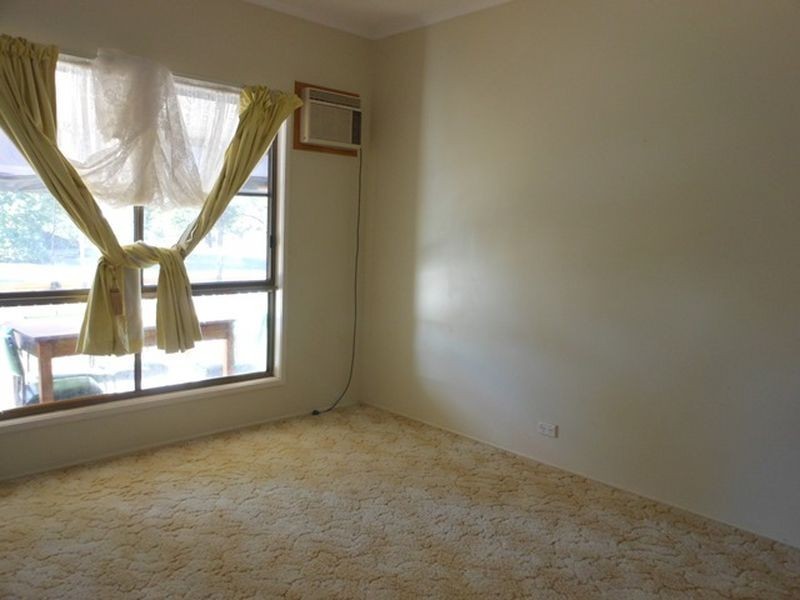 31 Blair Street, Clermont QLD 4721