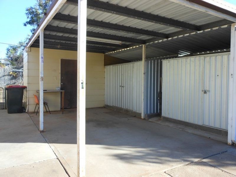 31 Blair Street, Clermont QLD 4721