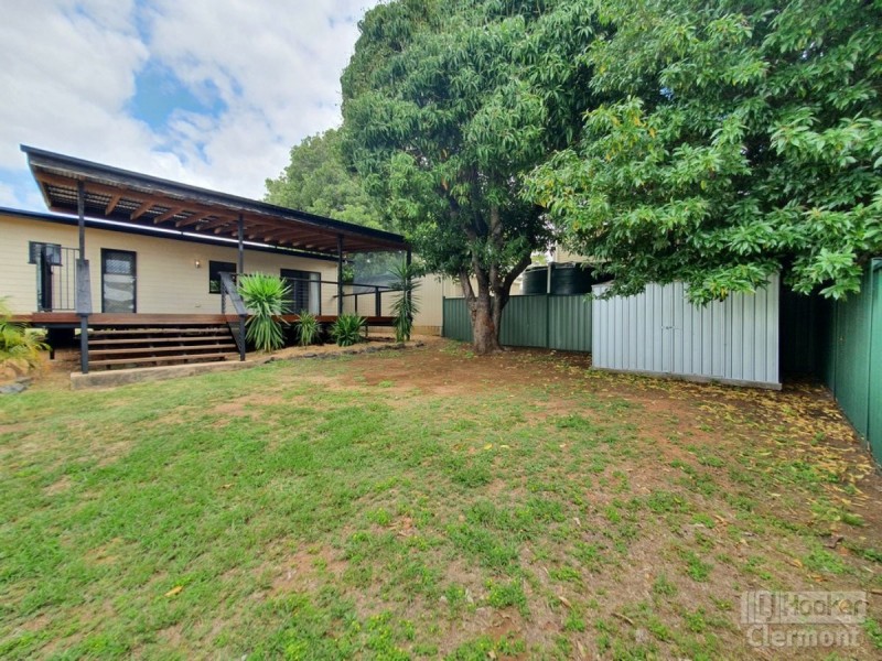 4 East Lane, Clermont QLD 4721