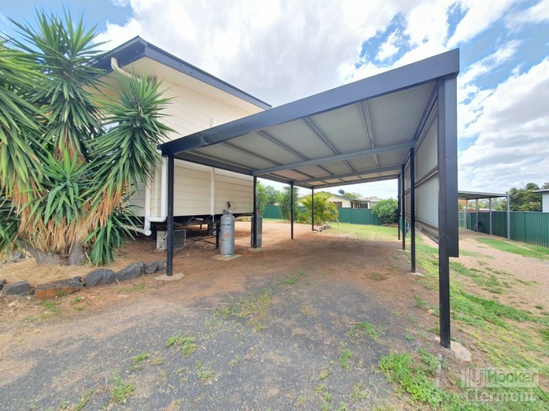 4 East Lane, Clermont QLD 4721