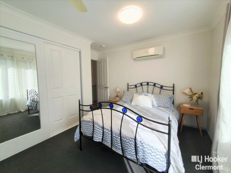 11 Tropic Street, Clermont QLD 4721