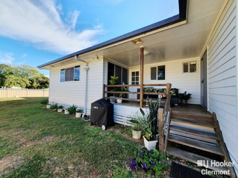 11 Tropic Street, Clermont QLD 4721