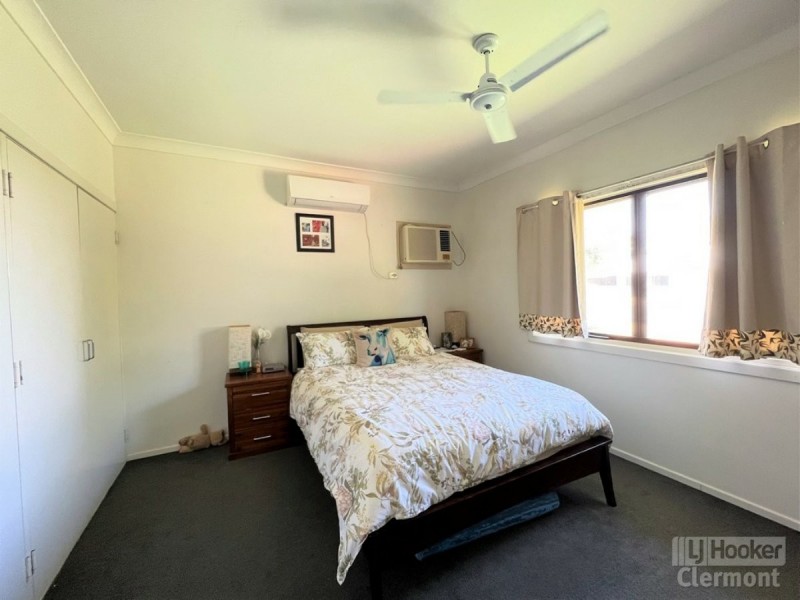 11 Carina Crescent, Clermont QLD 4721