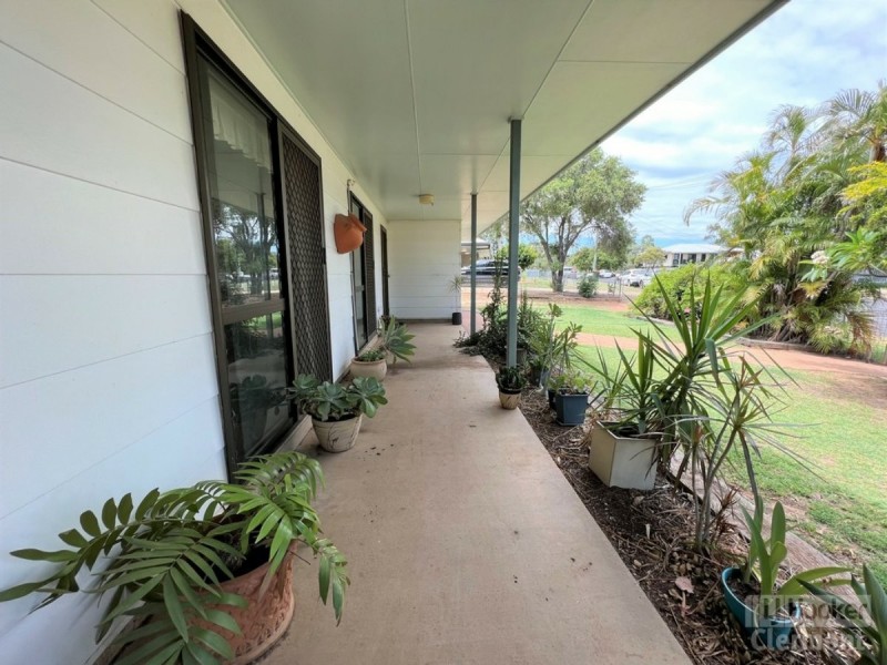11 Carina Crescent, Clermont QLD 4721