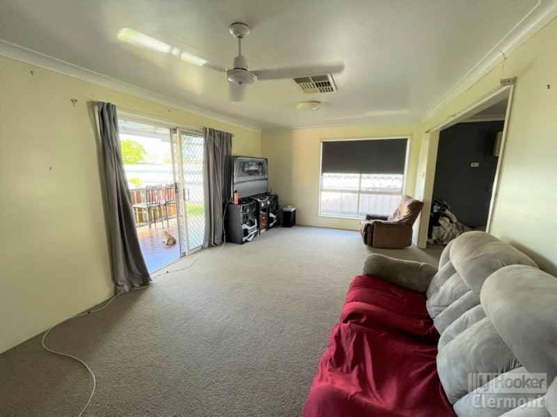 31 Douglass Street, Clermont QLD 4721