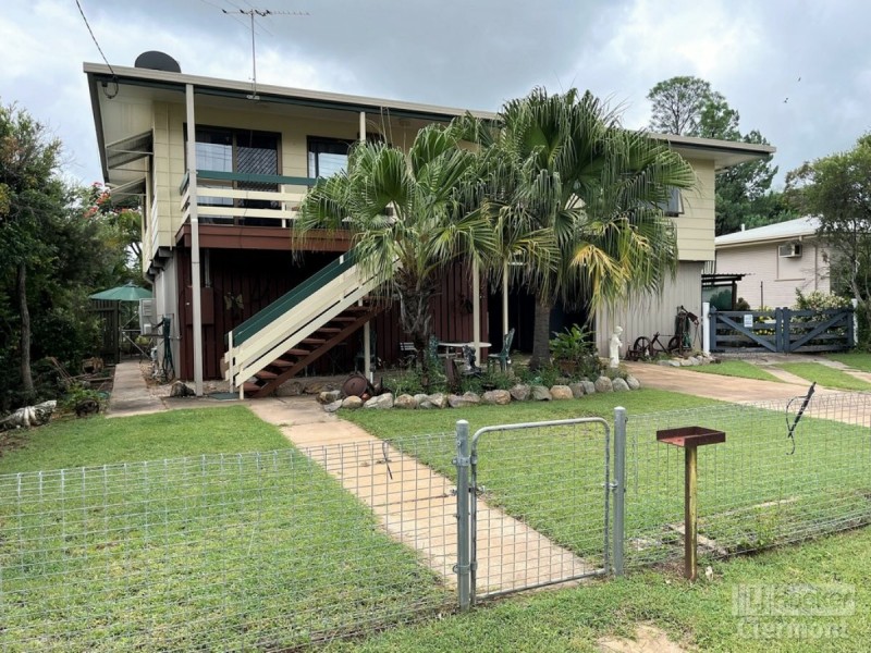 32 Lavarack Street, Clermont QLD 4721