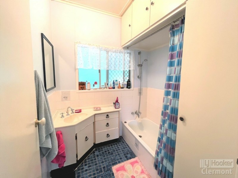 14 Lavarack Street, Clermont QLD 4721