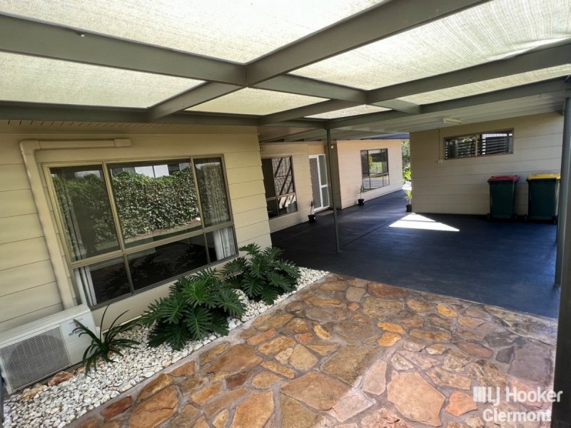 63 Carina Crescent, Clermont QLD 4721