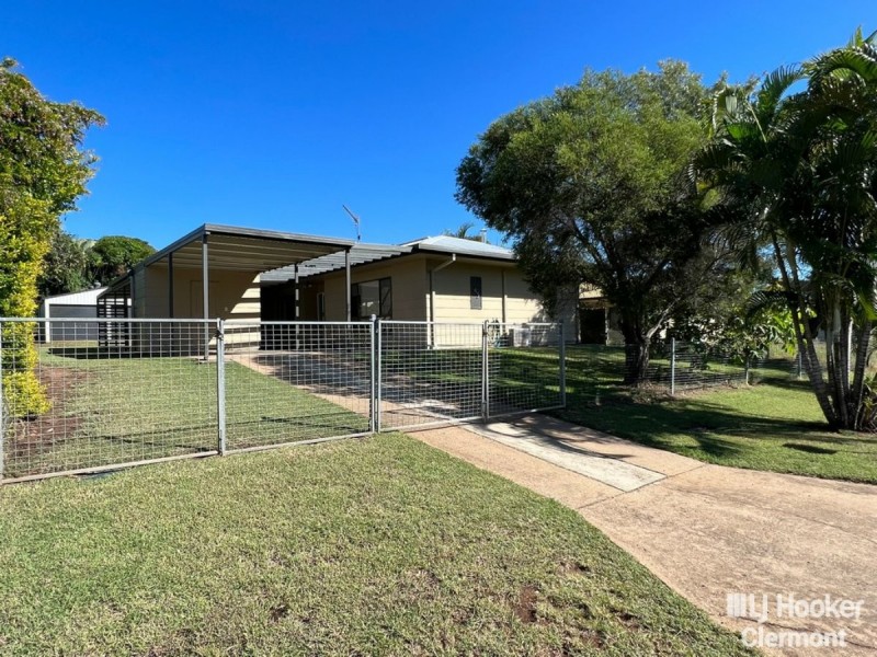 63 Carina Crescent, Clermont QLD 4721