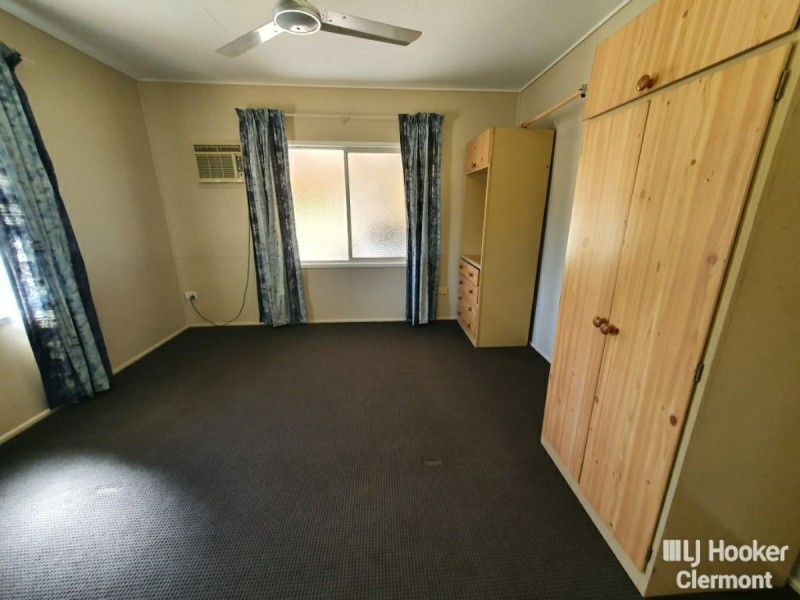 Unit 1, 2 & 3/16 Kitchener Street, Clermont QLD 4721