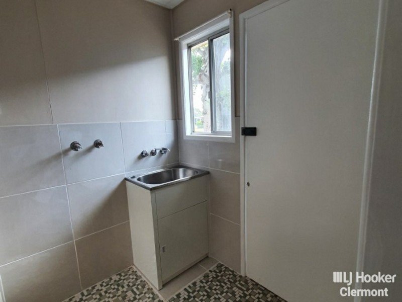 Unit 1 & 2/25 Douglass Street, Clermont QLD 4721