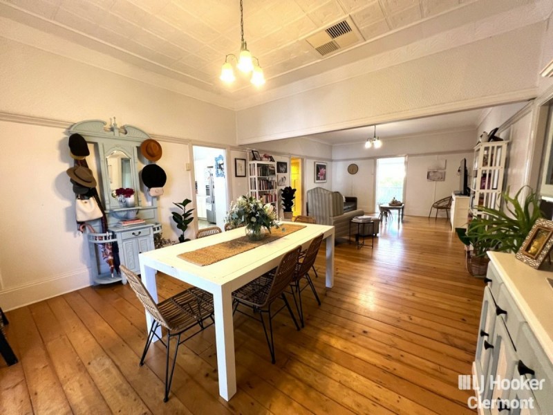 44 Mimosa Street, Clermont QLD 4721