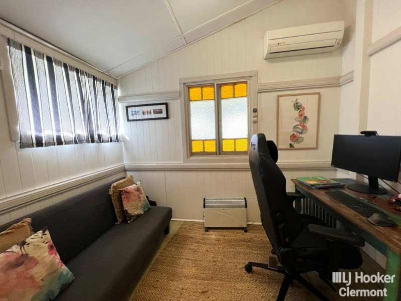 44 Mimosa Street, Clermont QLD 4721
