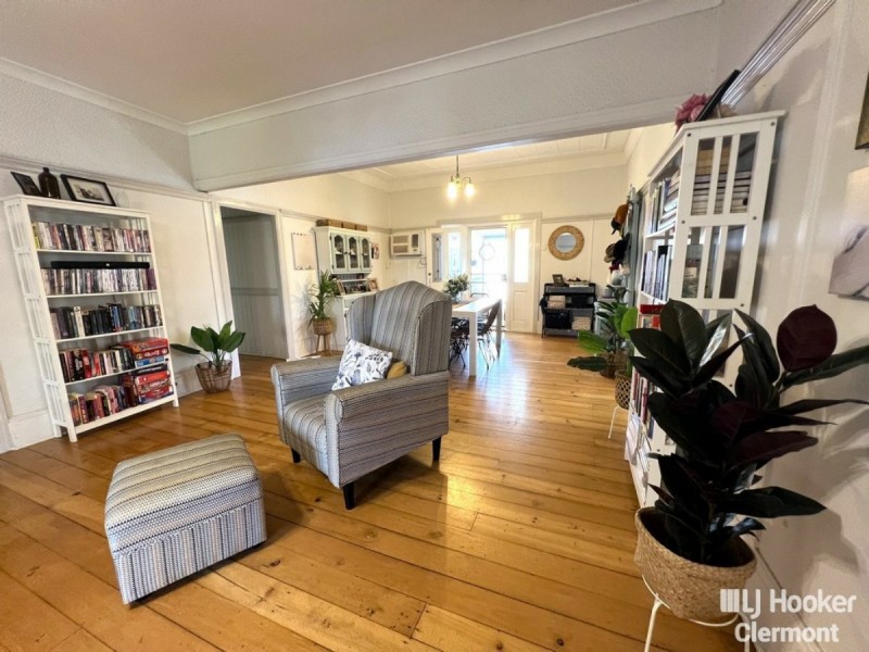 44 Mimosa Street, Clermont QLD 4721