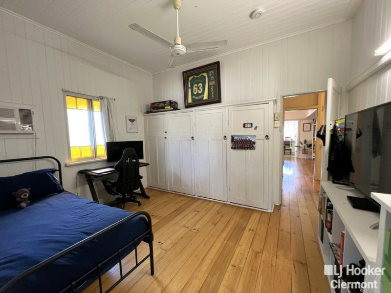 44 Mimosa Street, Clermont QLD 4721