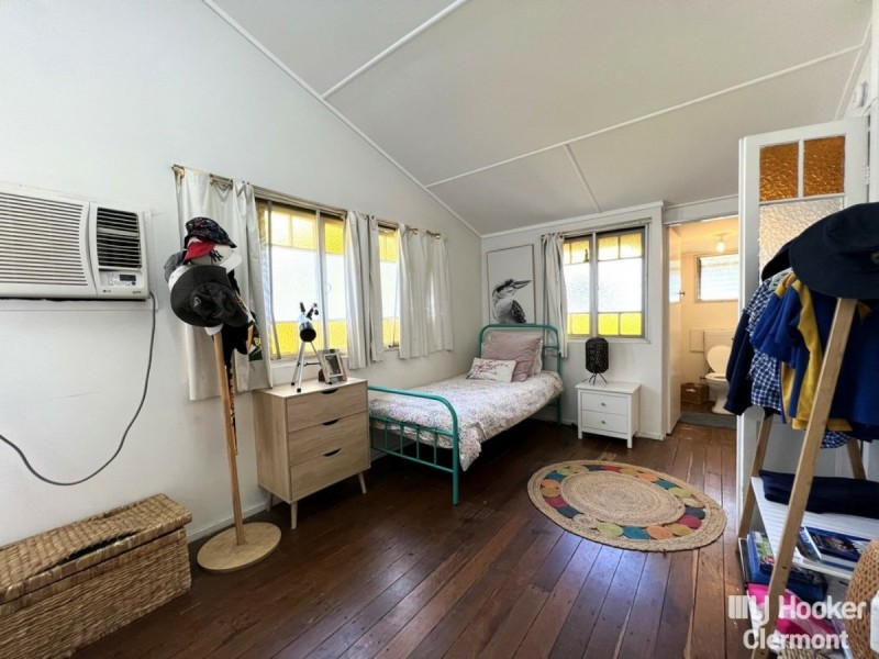 44 Mimosa Street, Clermont QLD 4721