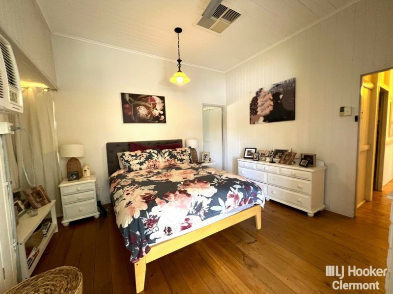 44 Mimosa Street, Clermont QLD 4721