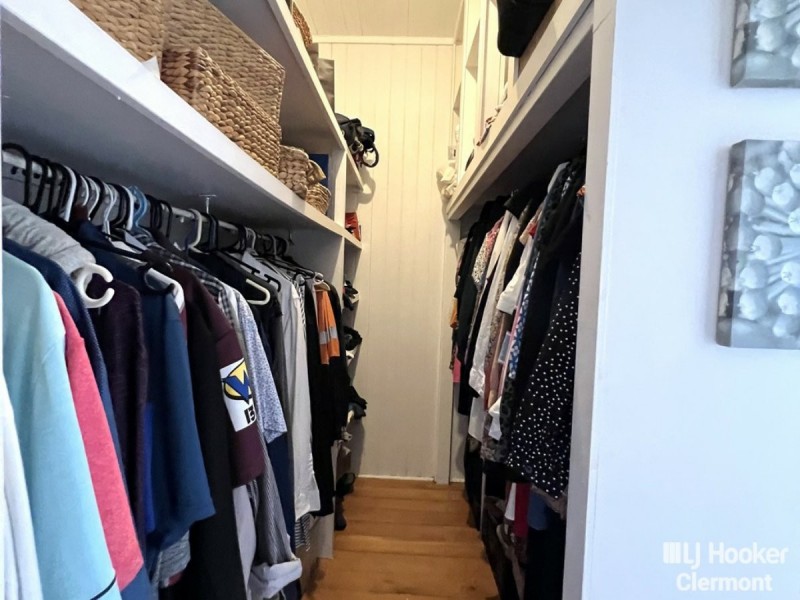 44 Mimosa Street, Clermont QLD 4721