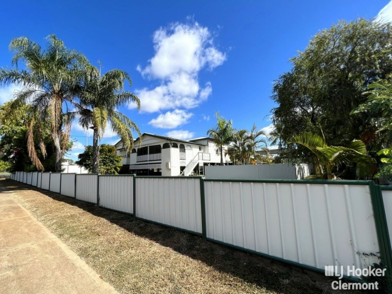 44 Mimosa Street, Clermont QLD 4721