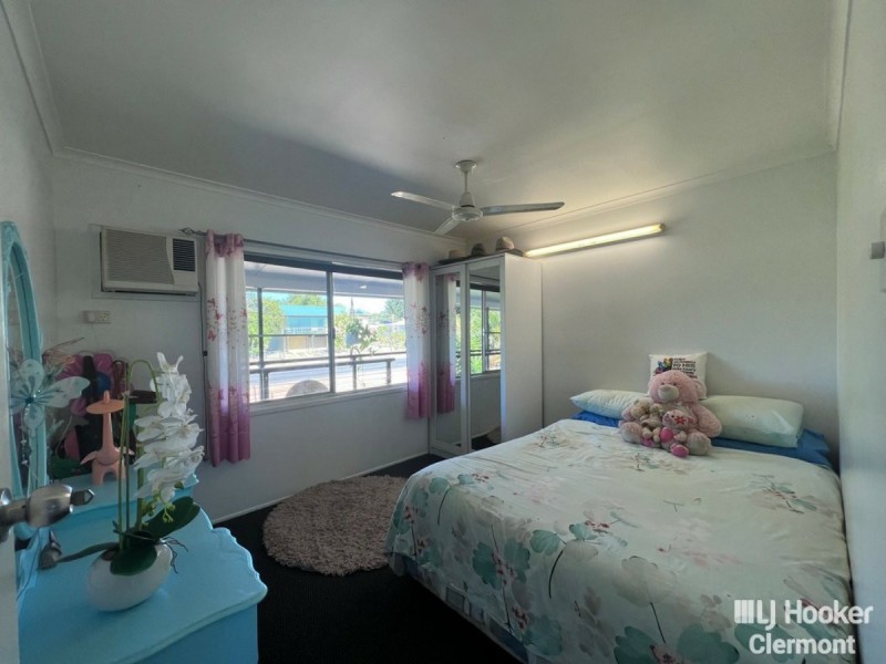 14 Douglass Street, Clermont QLD 4721
