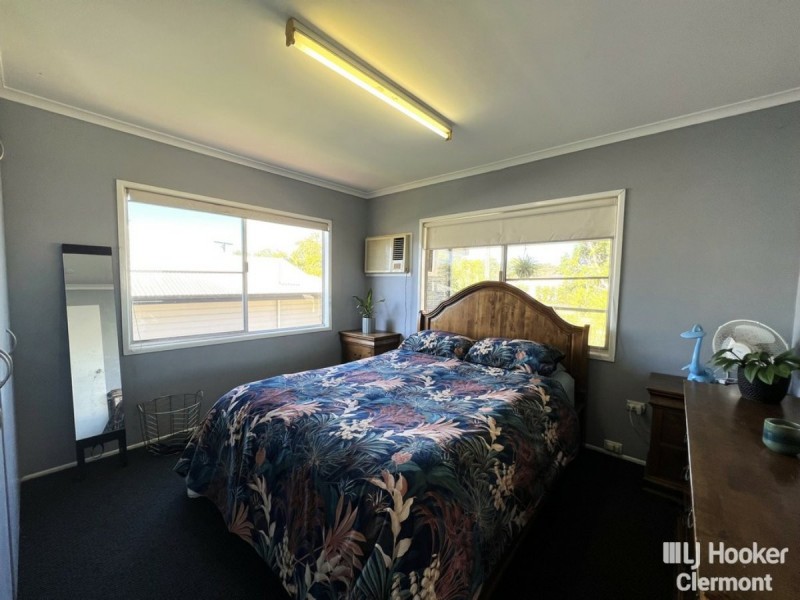 14 Douglass Street, Clermont QLD 4721