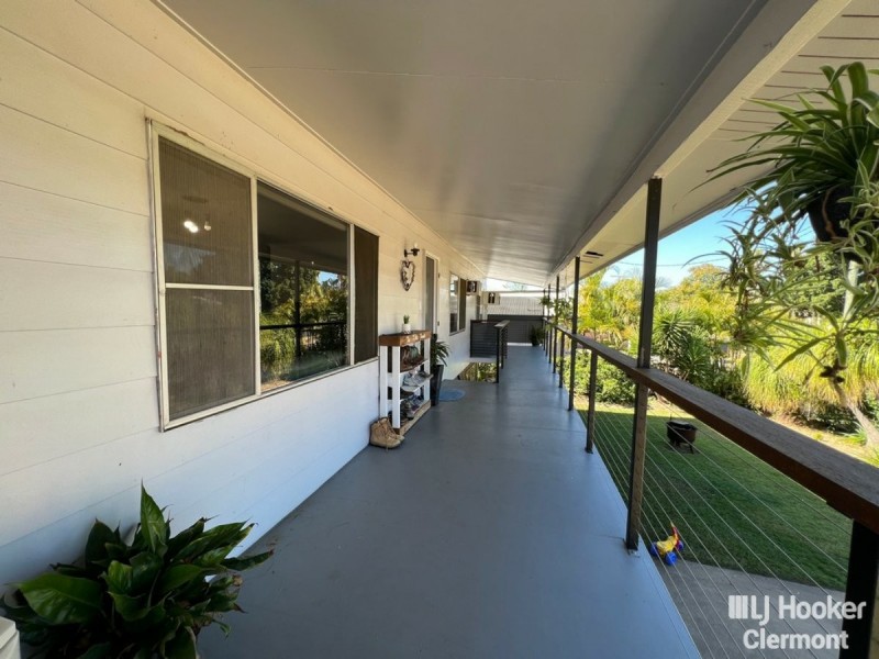 14 Douglass Street, Clermont QLD 4721