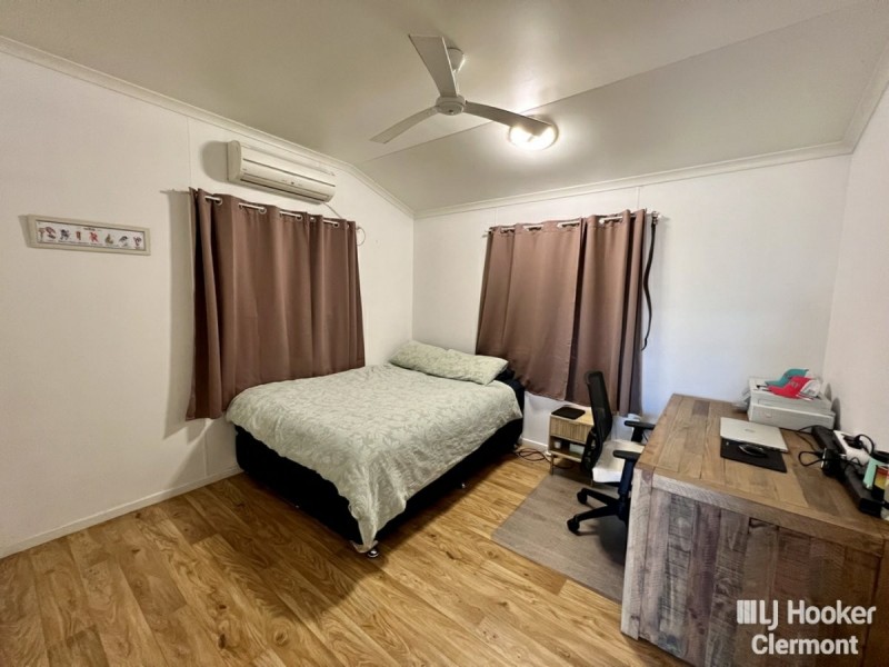 75 Melrose Drive, Clermont QLD 4721