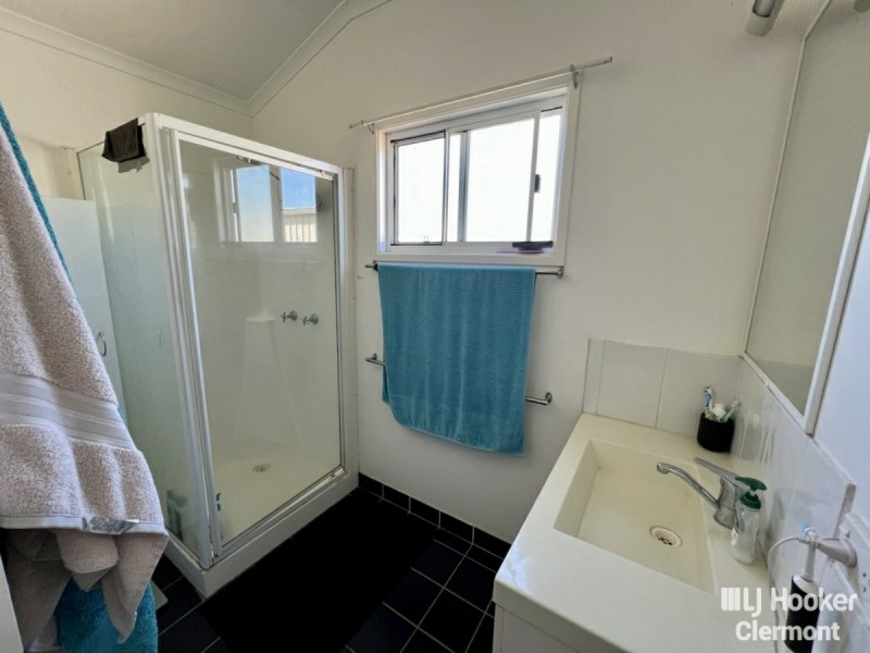 75 Melrose Drive, Clermont QLD 4721