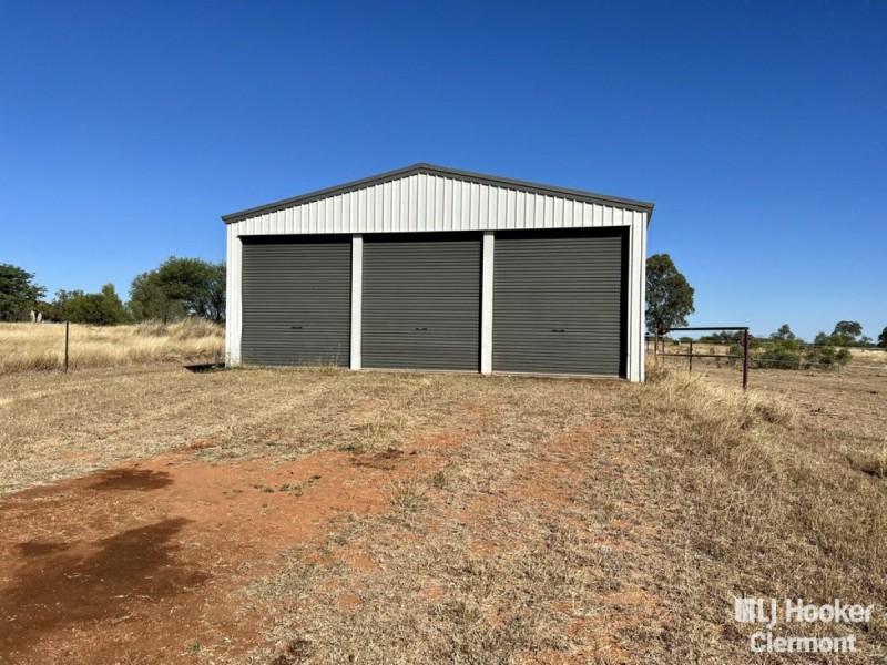 75 Melrose Drive, Clermont QLD 4721