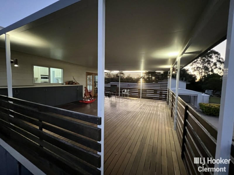 14 Collins Street, Clermont QLD 4721