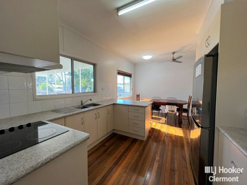 14 Collins Street, Clermont QLD 4721