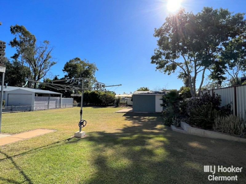 14 Collins Street, Clermont QLD 4721
