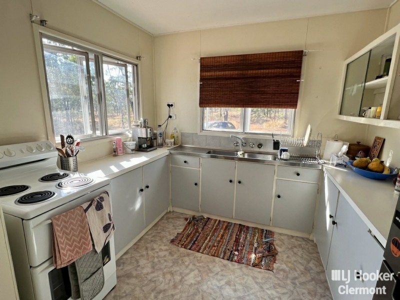2 Francis Street, Clermont QLD 4721