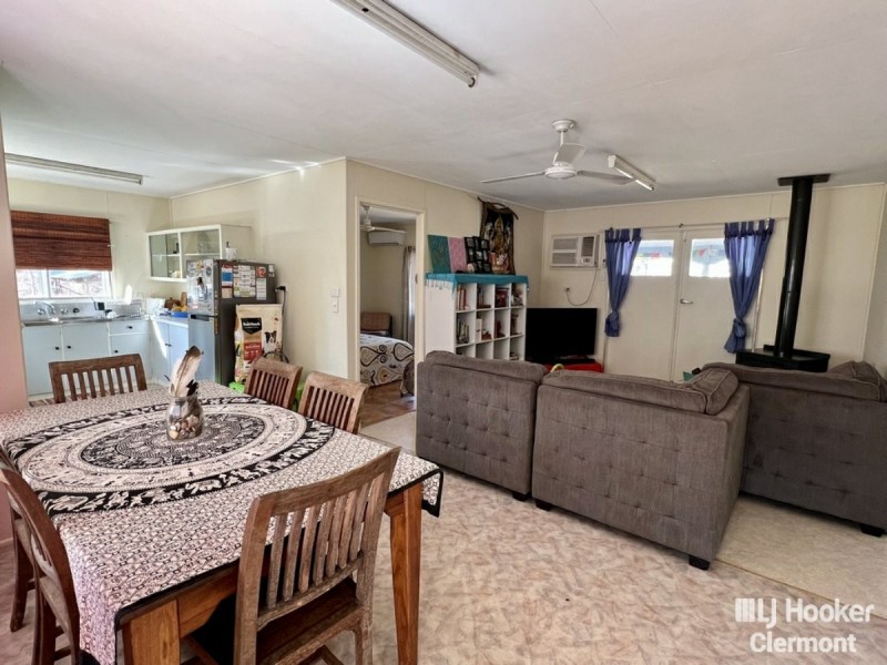 2 Francis Street, Clermont QLD 4721