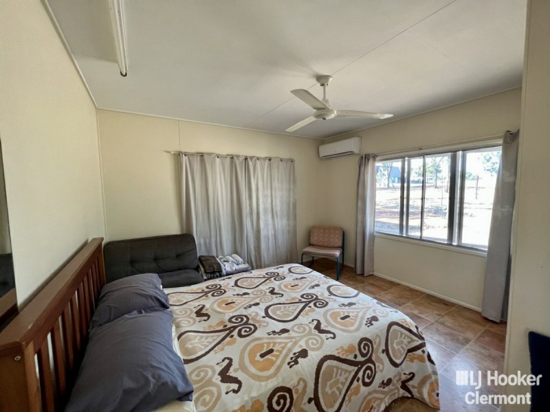 2 Francis Street, Clermont QLD 4721