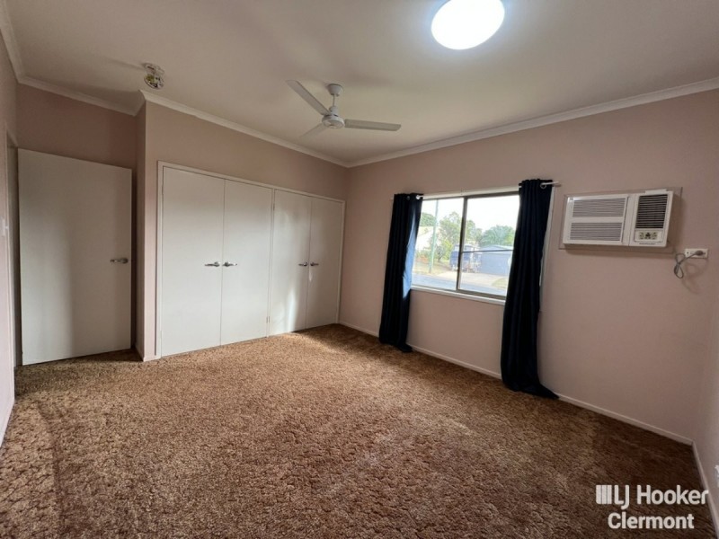 1 Derrett Court, Clermont QLD 4721