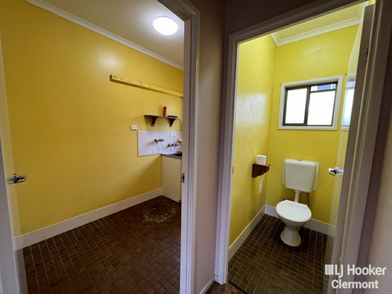 1 Derrett Court, Clermont QLD 4721