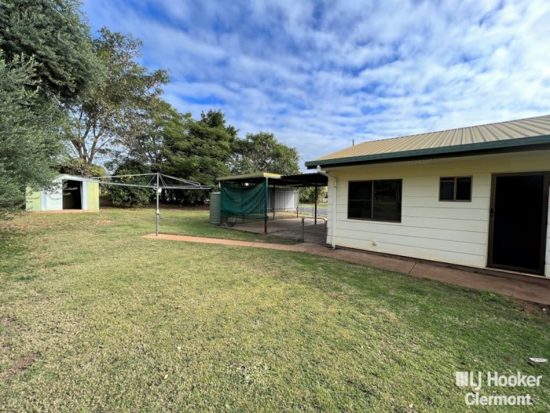 1 Derrett Court, Clermont QLD 4721