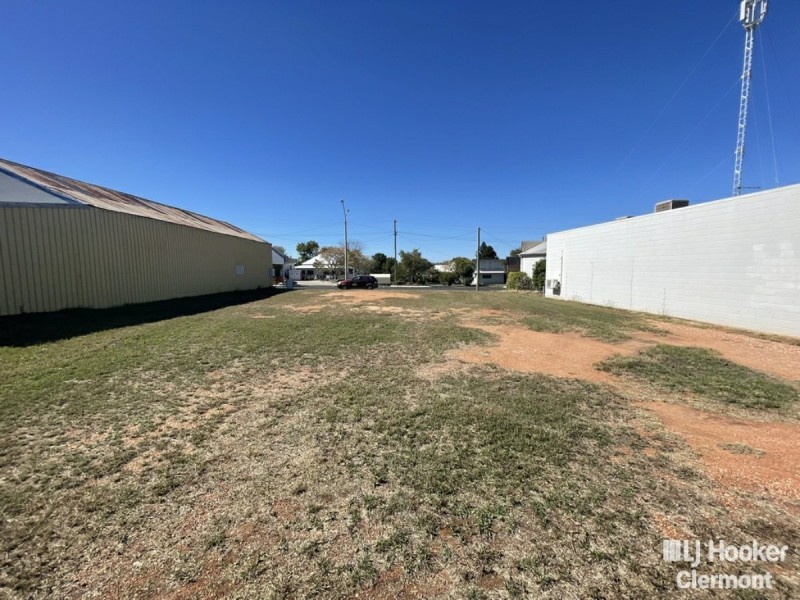 28 Capella Street, Clermont QLD 4721