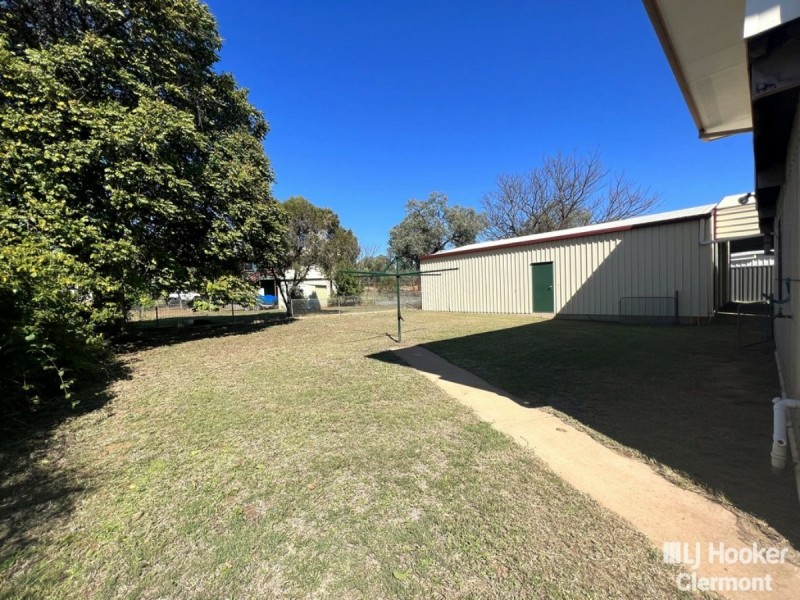 35 Blair Street, Clermont QLD 4721