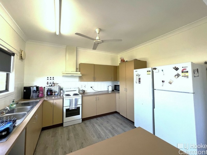 35 Blair Street, Clermont QLD 4721